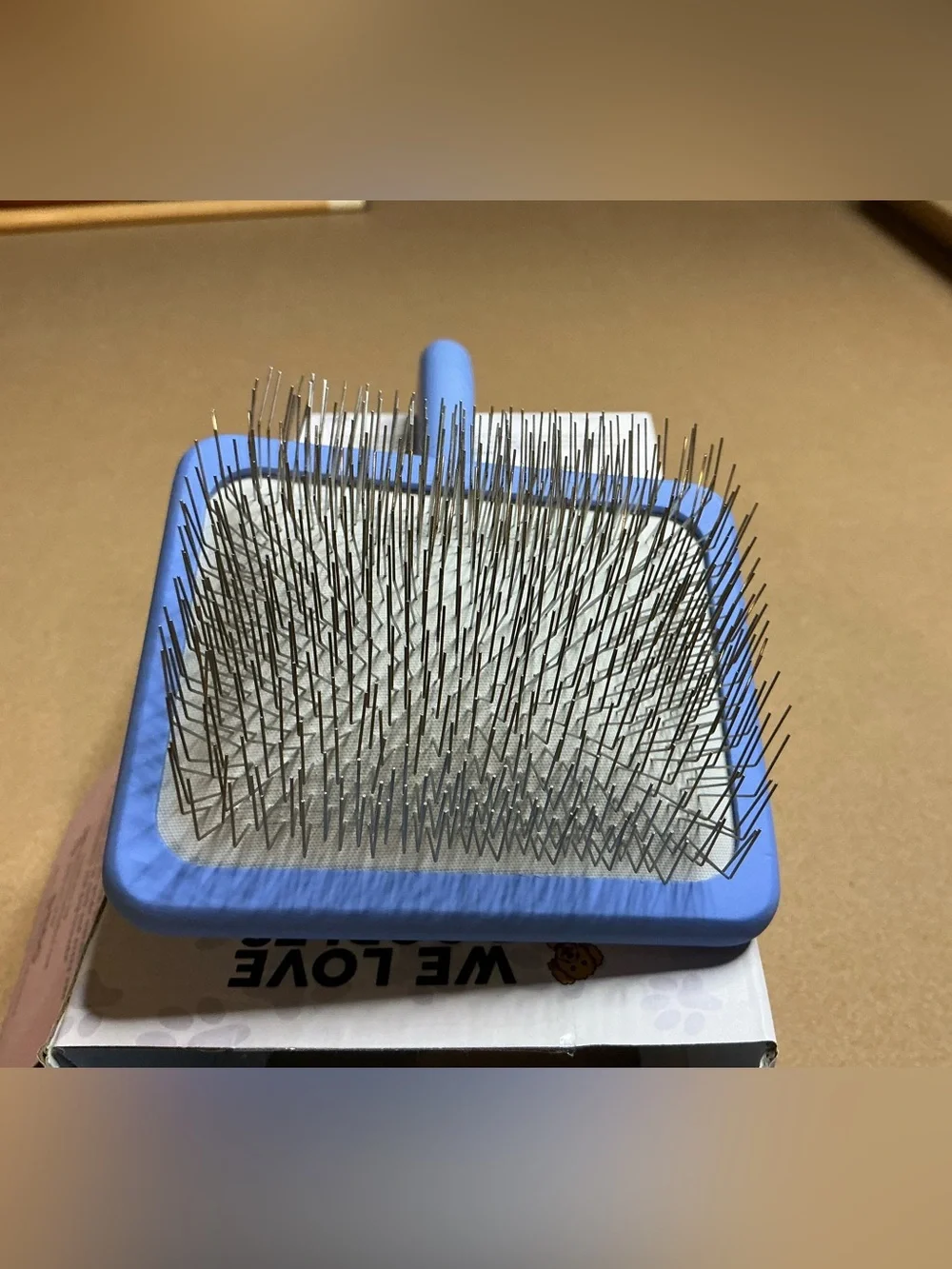 We Love Doodles large slicker brush